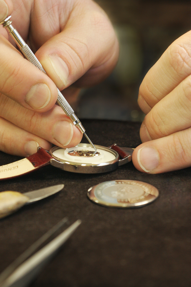watch-repair-jewelry-designer