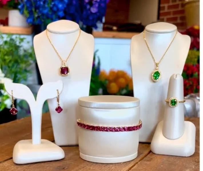 Trending fall styles Portsmouth NH jewelers showcase