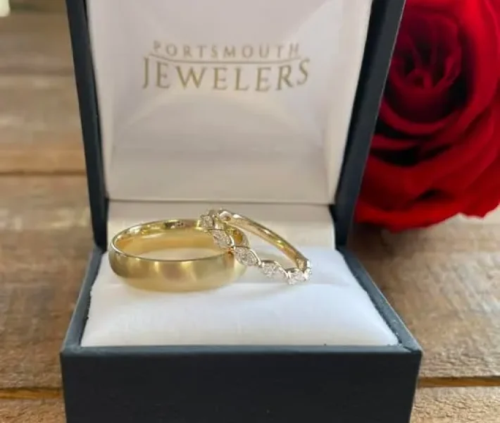 Men's wedding band | Portsmouth Jewelers